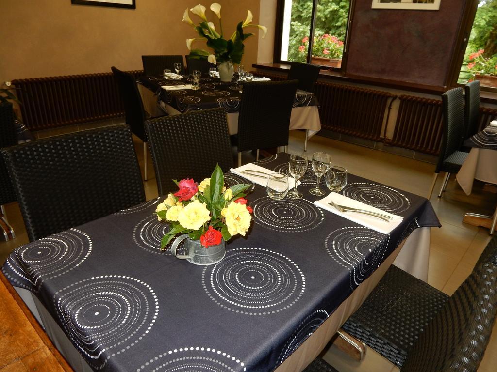 Le Gardy Hotel Arques (Aveyron)